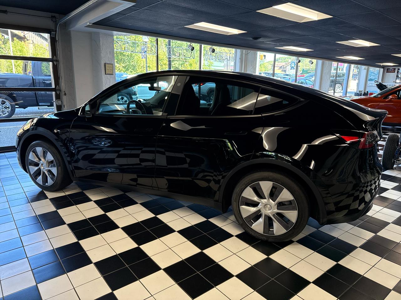 2022 Tesla Model Y Long Range photo 5