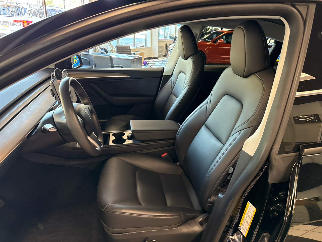 2022 Tesla Model Y Long Range photo 10