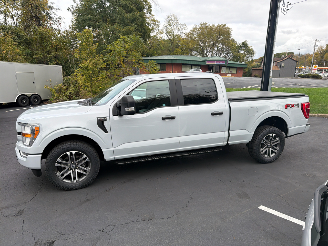 Ford F-150 XL SuperCrew 6.5-ft. Bed 4WD 2021 Ford F-150 XL SuperCrew 6.5-ft. Bed 4WD 2021
