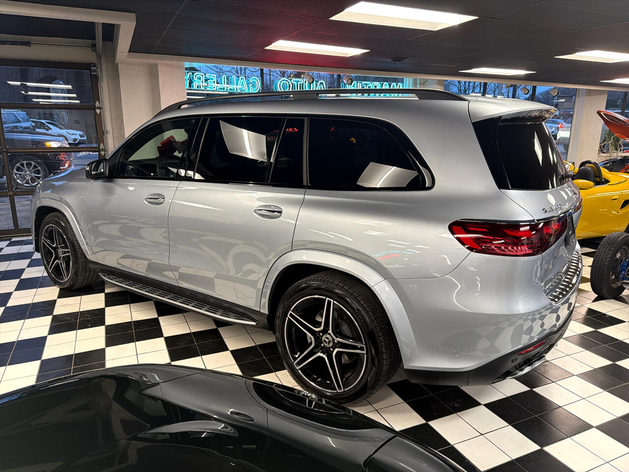 Mercedes-Benz GLS-Class GLS450 4MATIC 2025