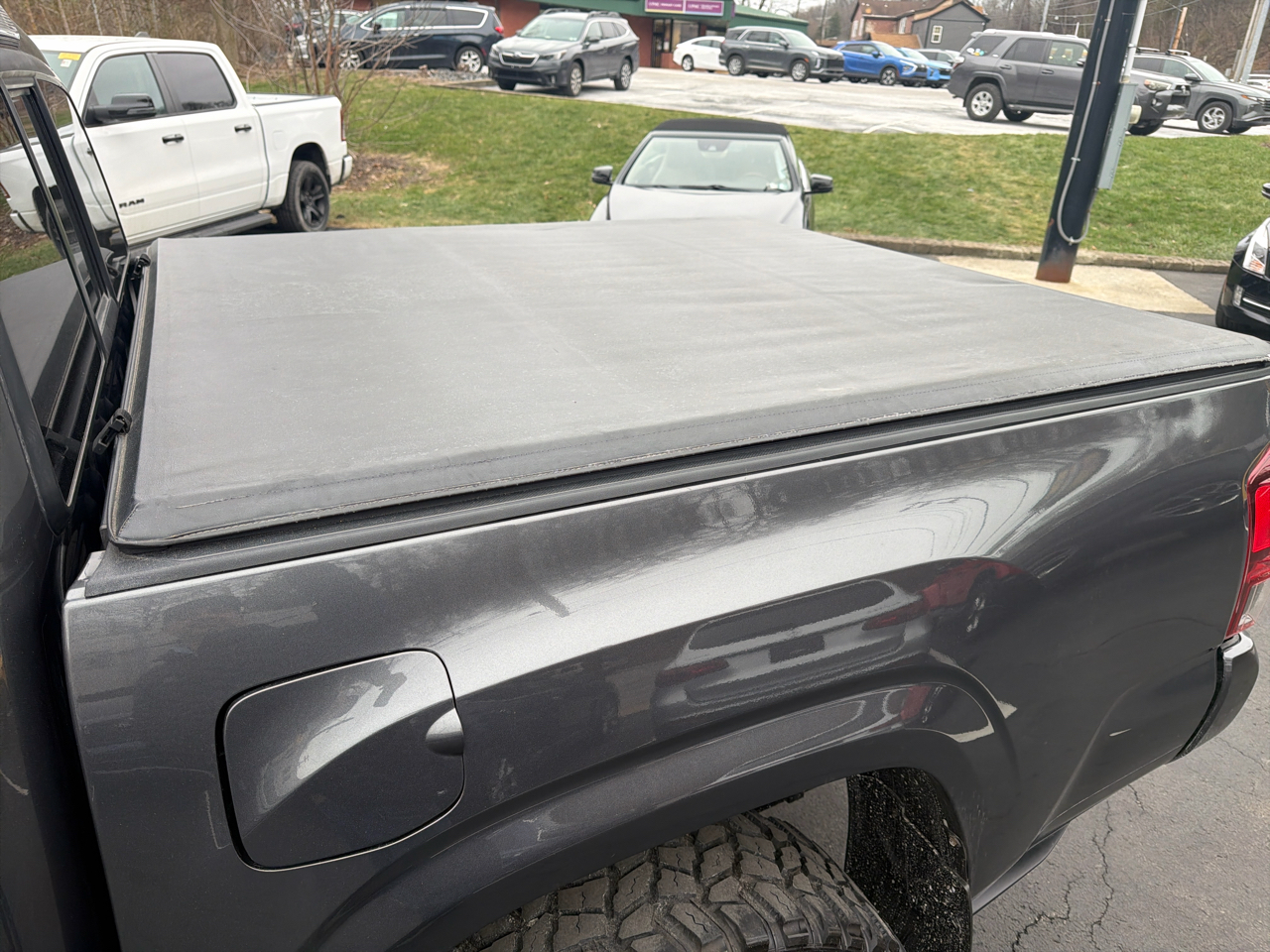 Toyota Tacoma SR Dbl Cab 4WD V6 at 2019