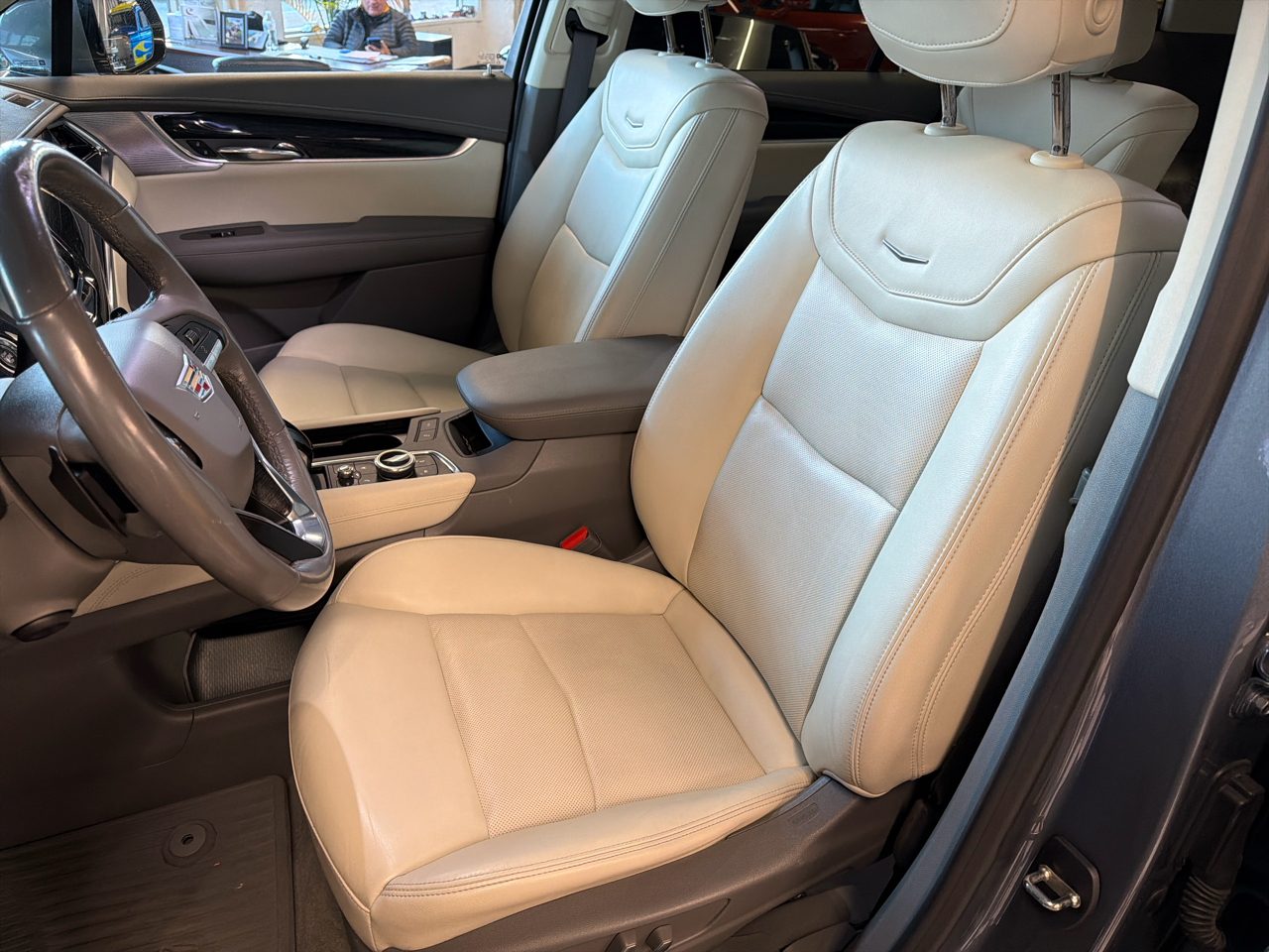 Cadillac XT6 Premium Luxury AWD 2021