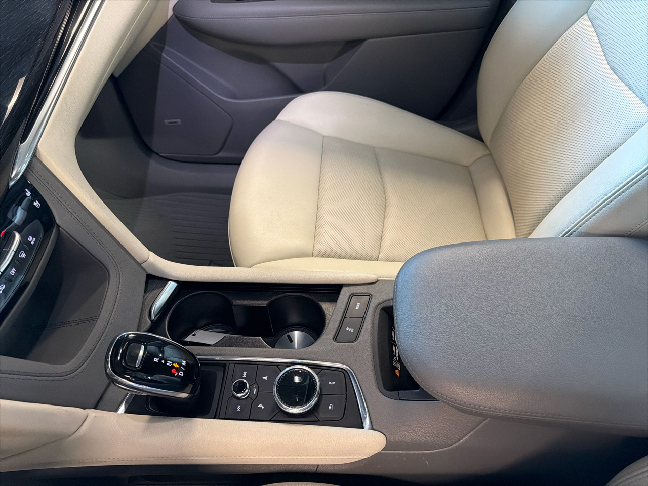 Cadillac XT6 Premium Luxury AWD 2021