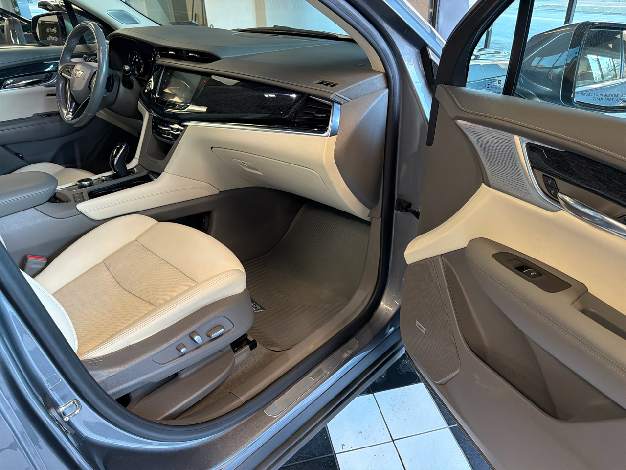 Cadillac XT6 Premium Luxury AWD 2021