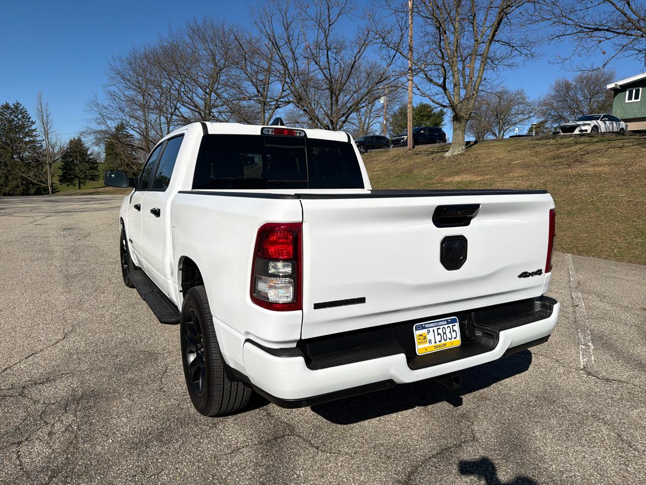 RAM 1500 Big Horn Crew Cab SWB 4WD 2023