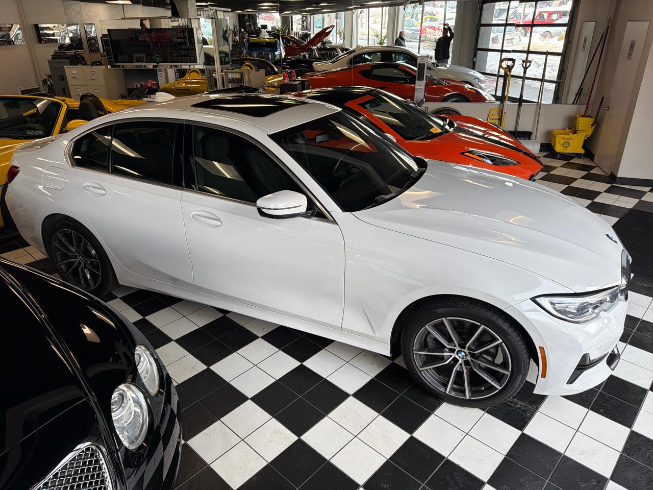 BMW 3-Series 330i xDrive 2021