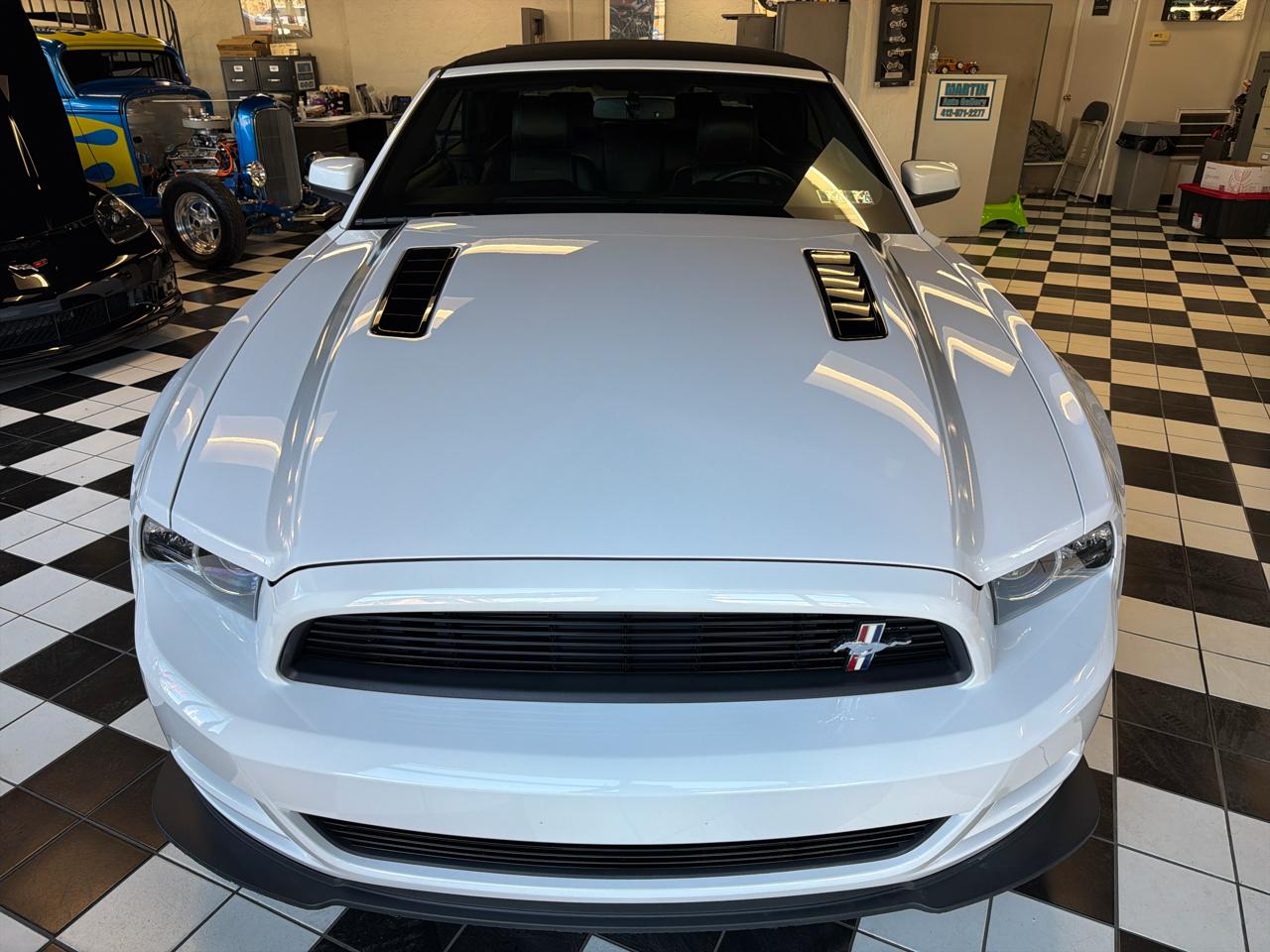 Ford Mustang GT Premium Convertible 2014