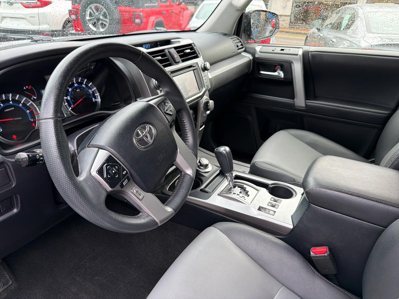 Toyota 4Runner SR5 4WD 2019