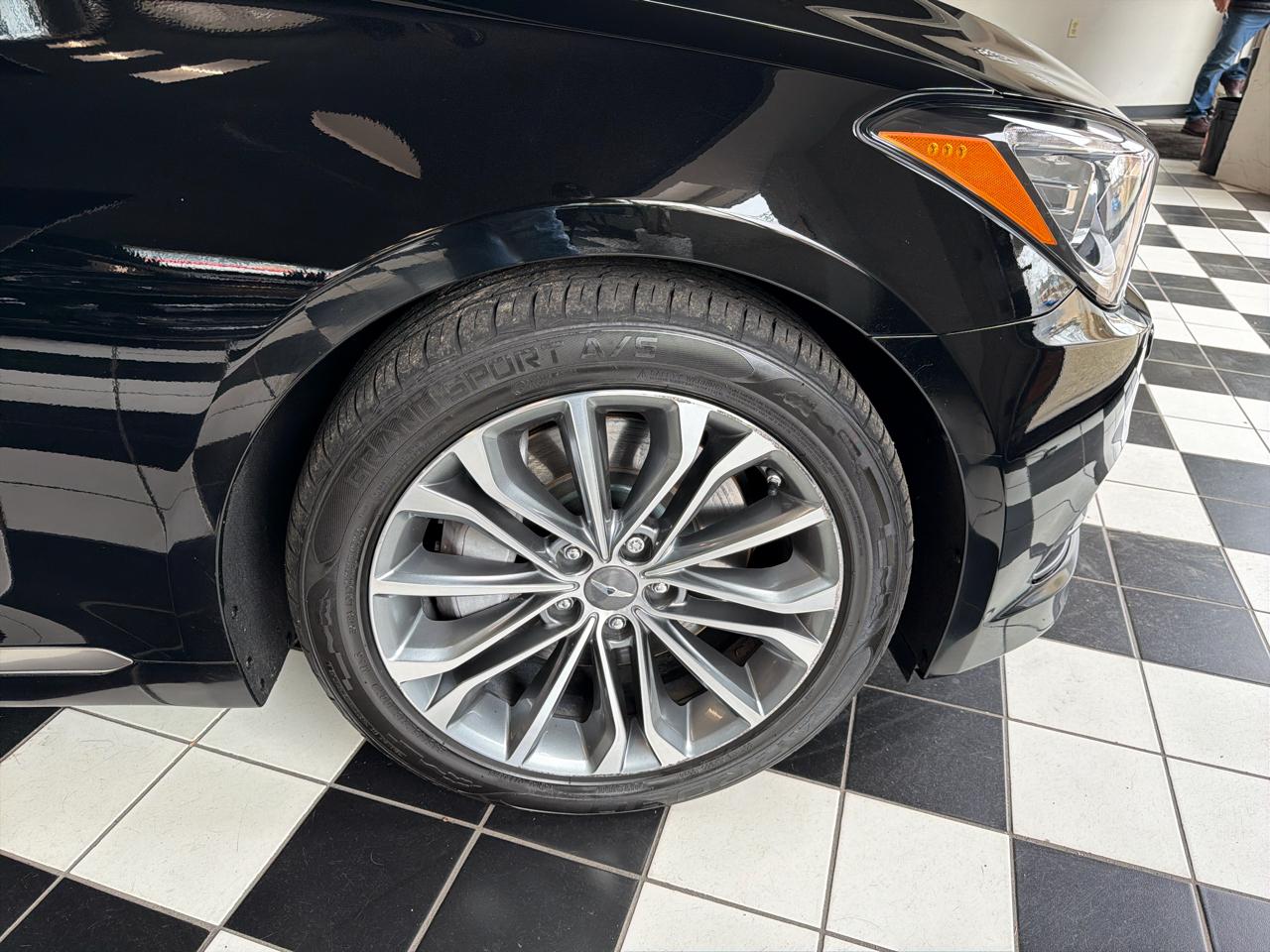 Hyundai Genesis 3.8L 2016