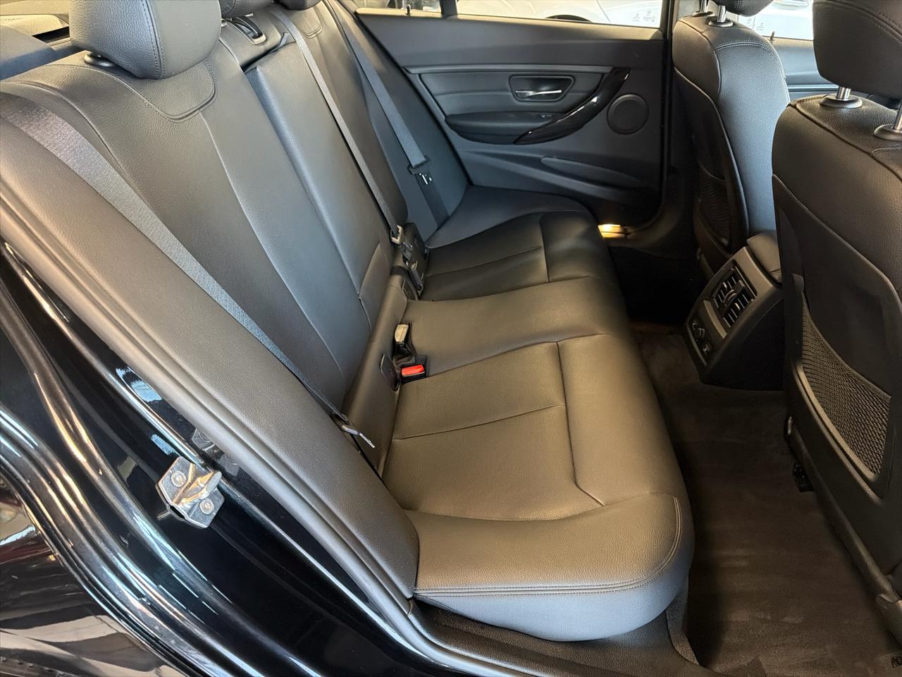 BMW 3-Series 328d xDrive Sedan 2015