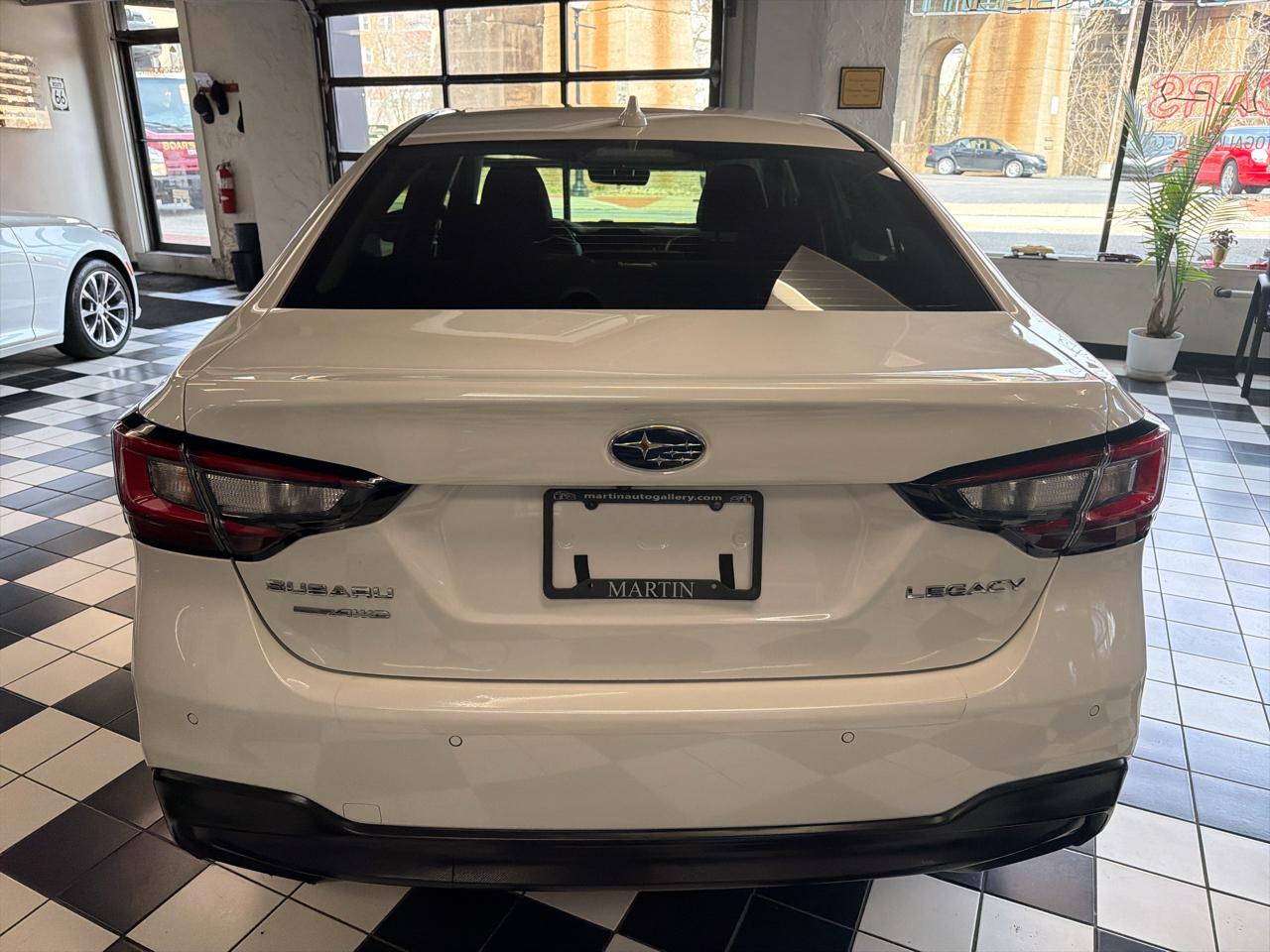 Subaru Legacy Limited 2020