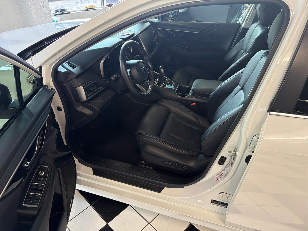 Subaru Legacy Limited 2020