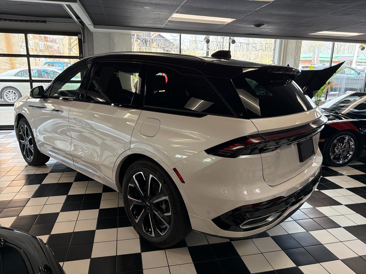 Lincoln Nautilus Reserve 2024