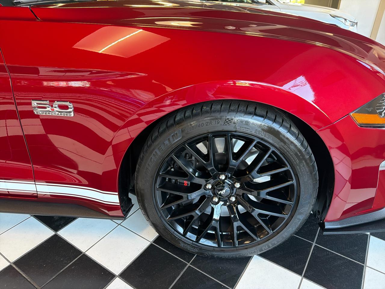 Ford Mustang GT Premium Coupe 2019