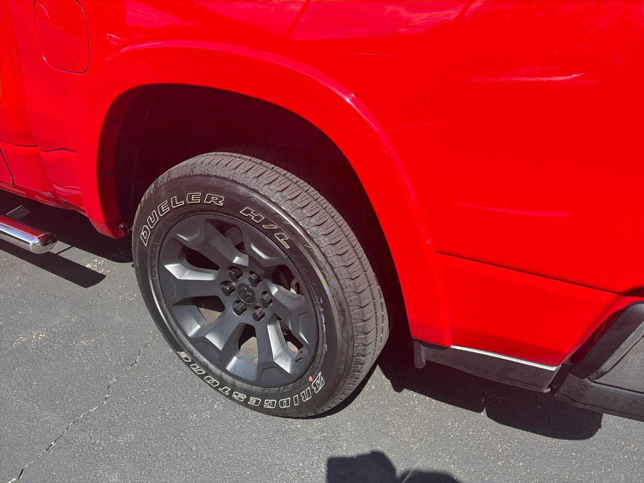 RAM 1500 Big Horn Crew Cab SWB 4WD 2025