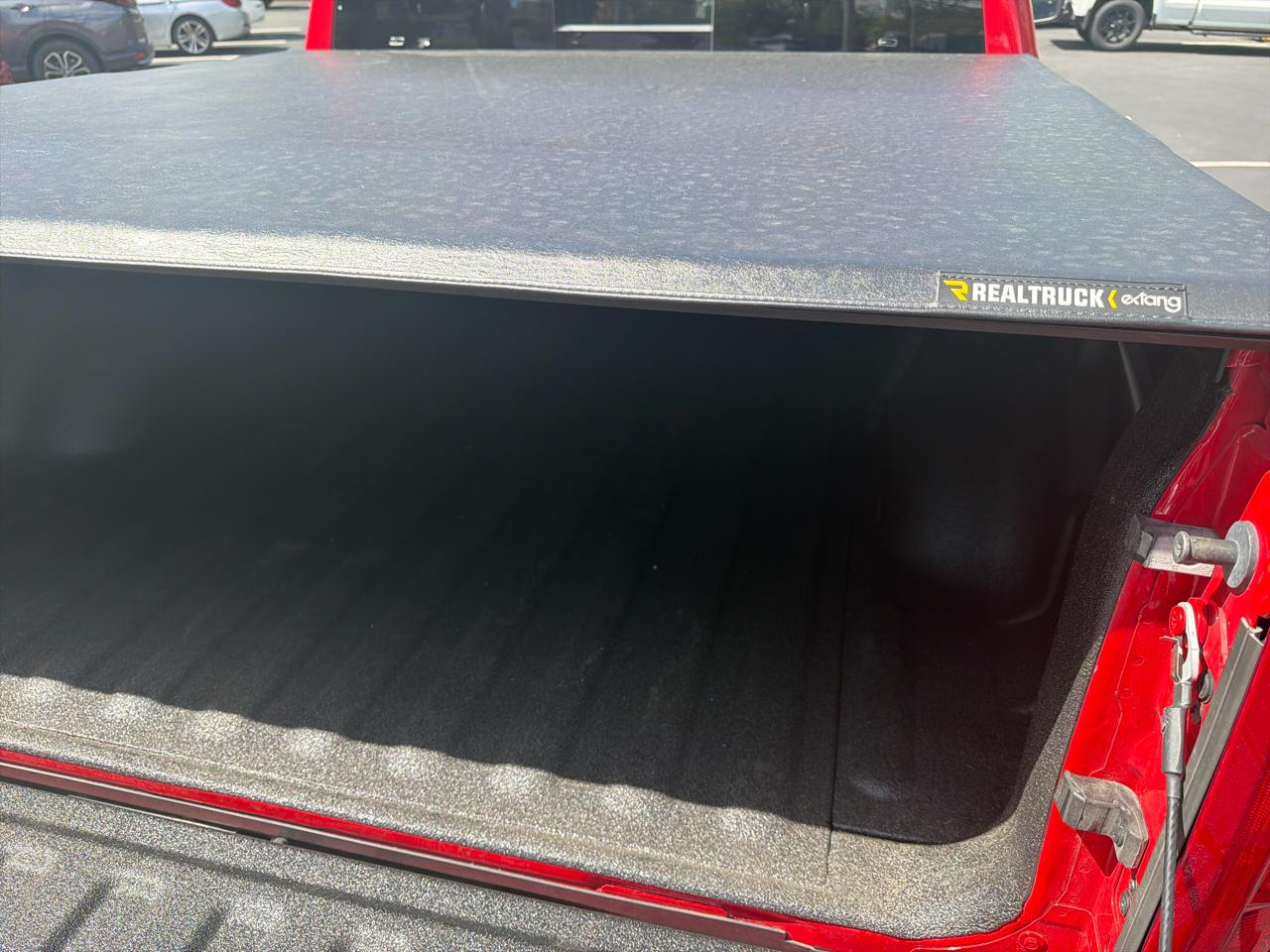 RAM 1500 Big Horn Crew Cab SWB 4WD 2025