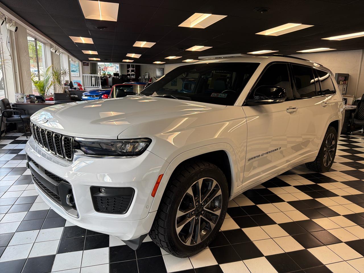 2021 Jeep Grand Cherokee L Overland 4WD