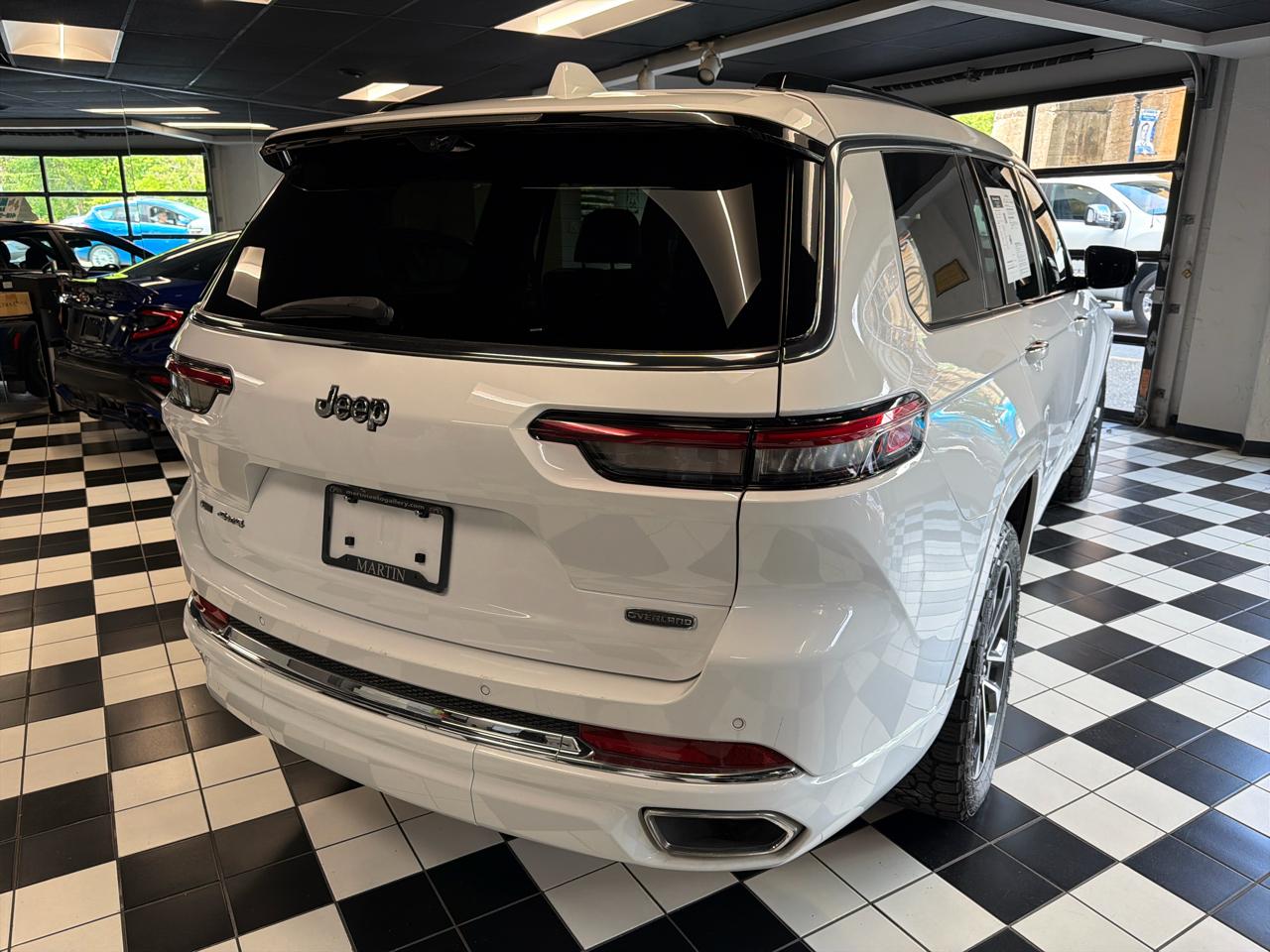 Jeep Grand Cherokee L Overland 4WD 2021