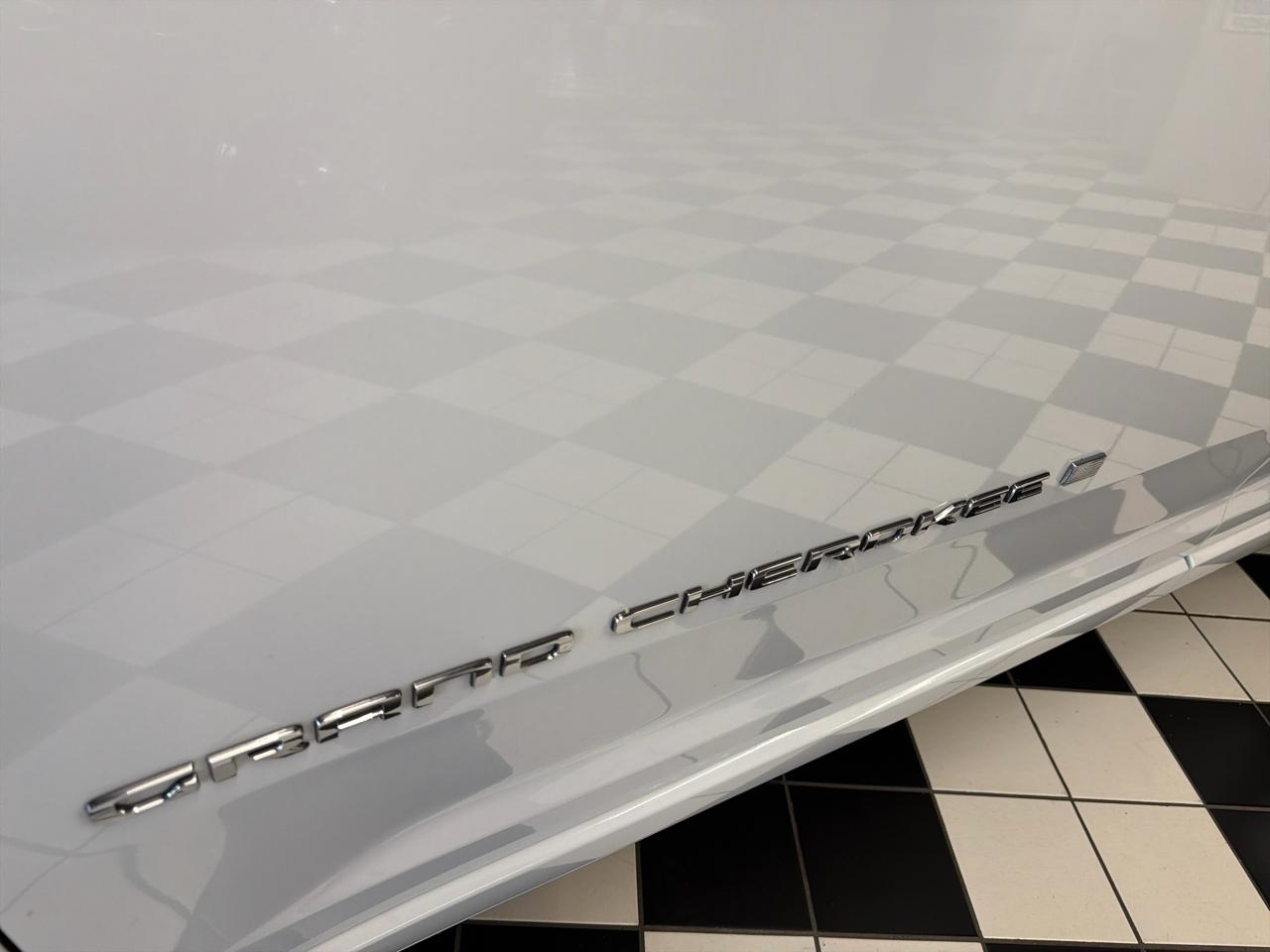 Jeep Grand Cherokee L Overland 4WD 2021