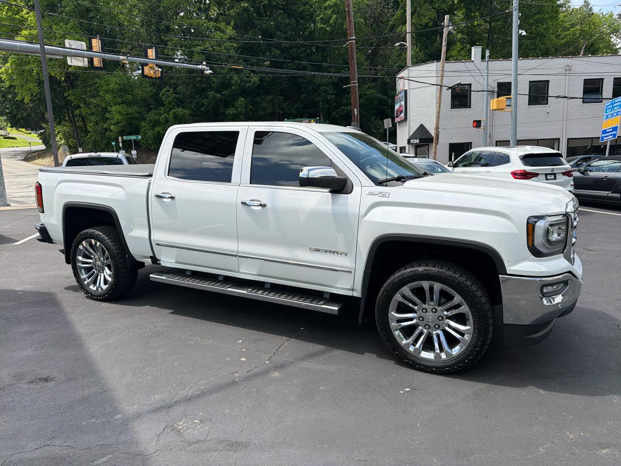 GMC Sierra 1500 SLT Crew Cab 4WD 2017