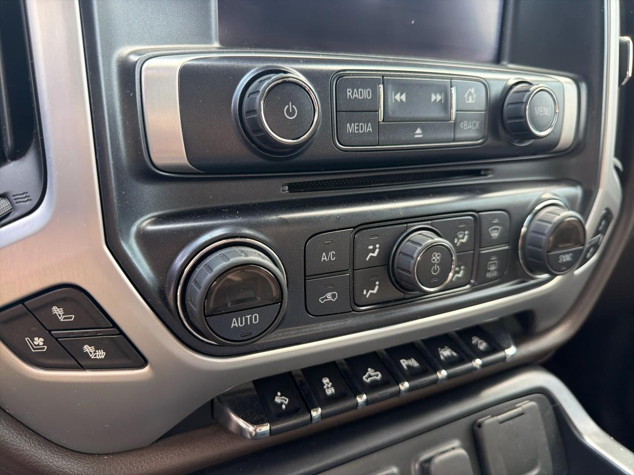 GMC Sierra 1500 SLT Crew Cab 4WD 2017
