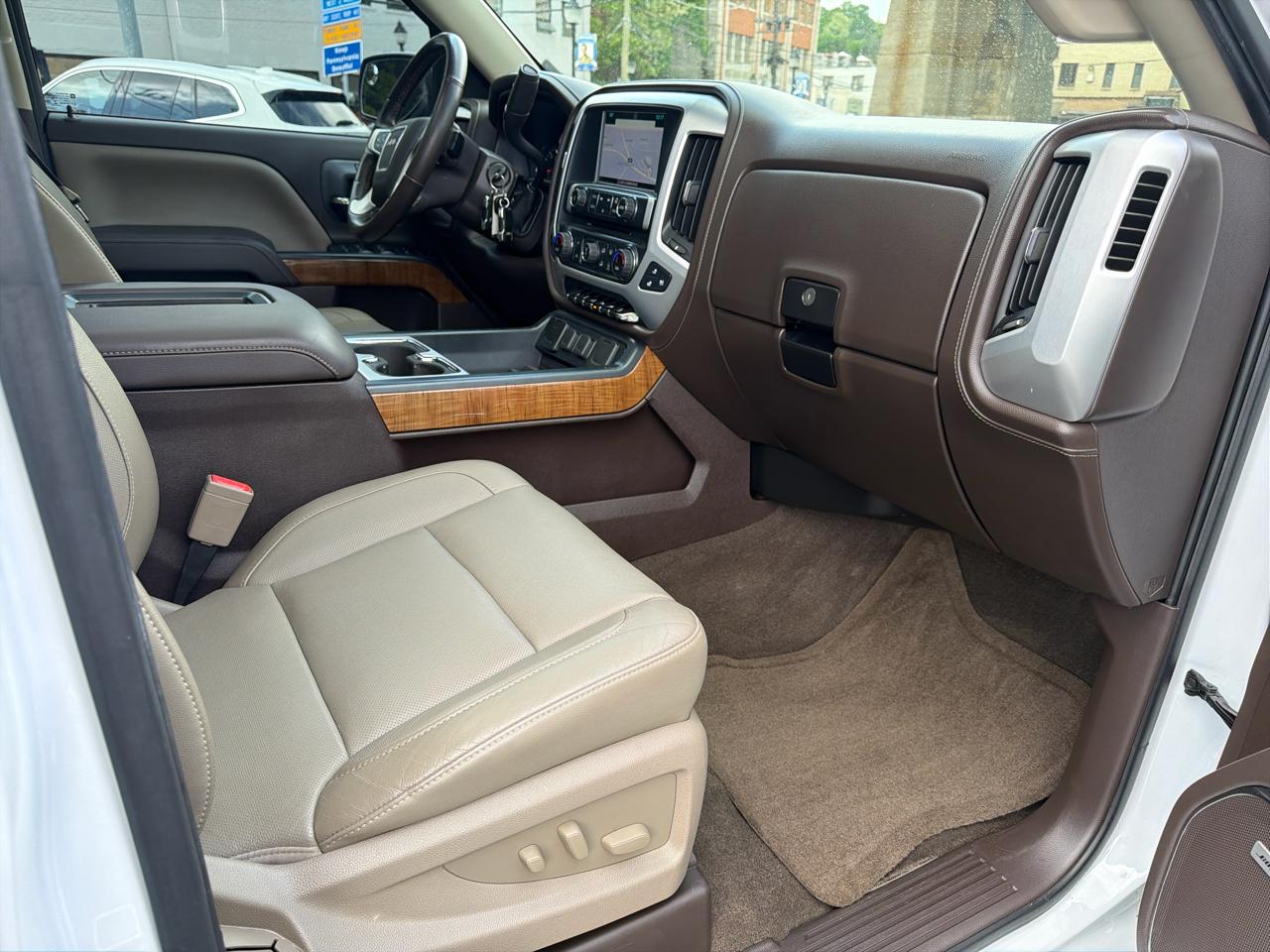 GMC Sierra 1500 SLT Crew Cab 4WD 2017