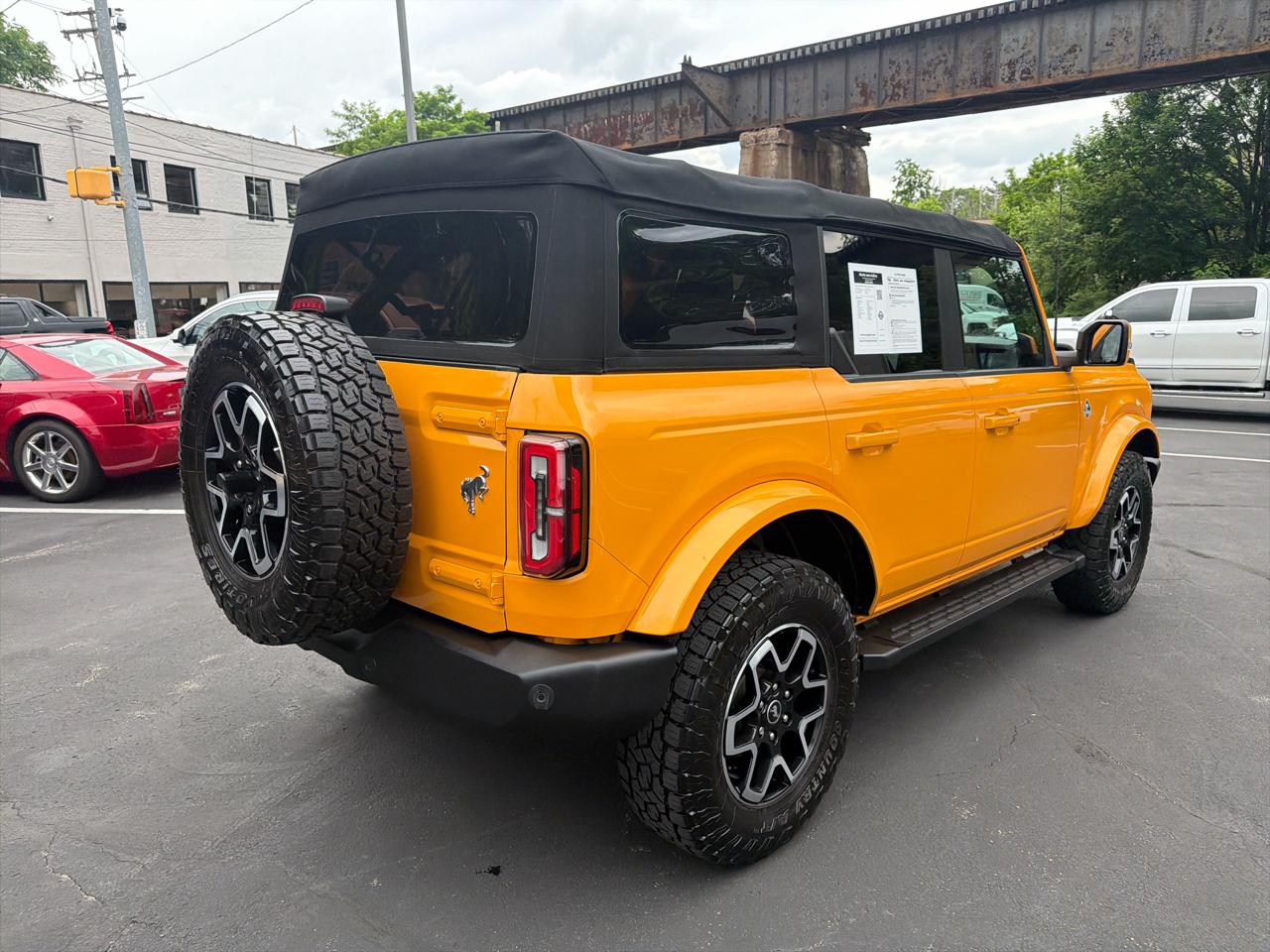 Ford Bronco Outer Banks 4-Door w/Advanced 2022