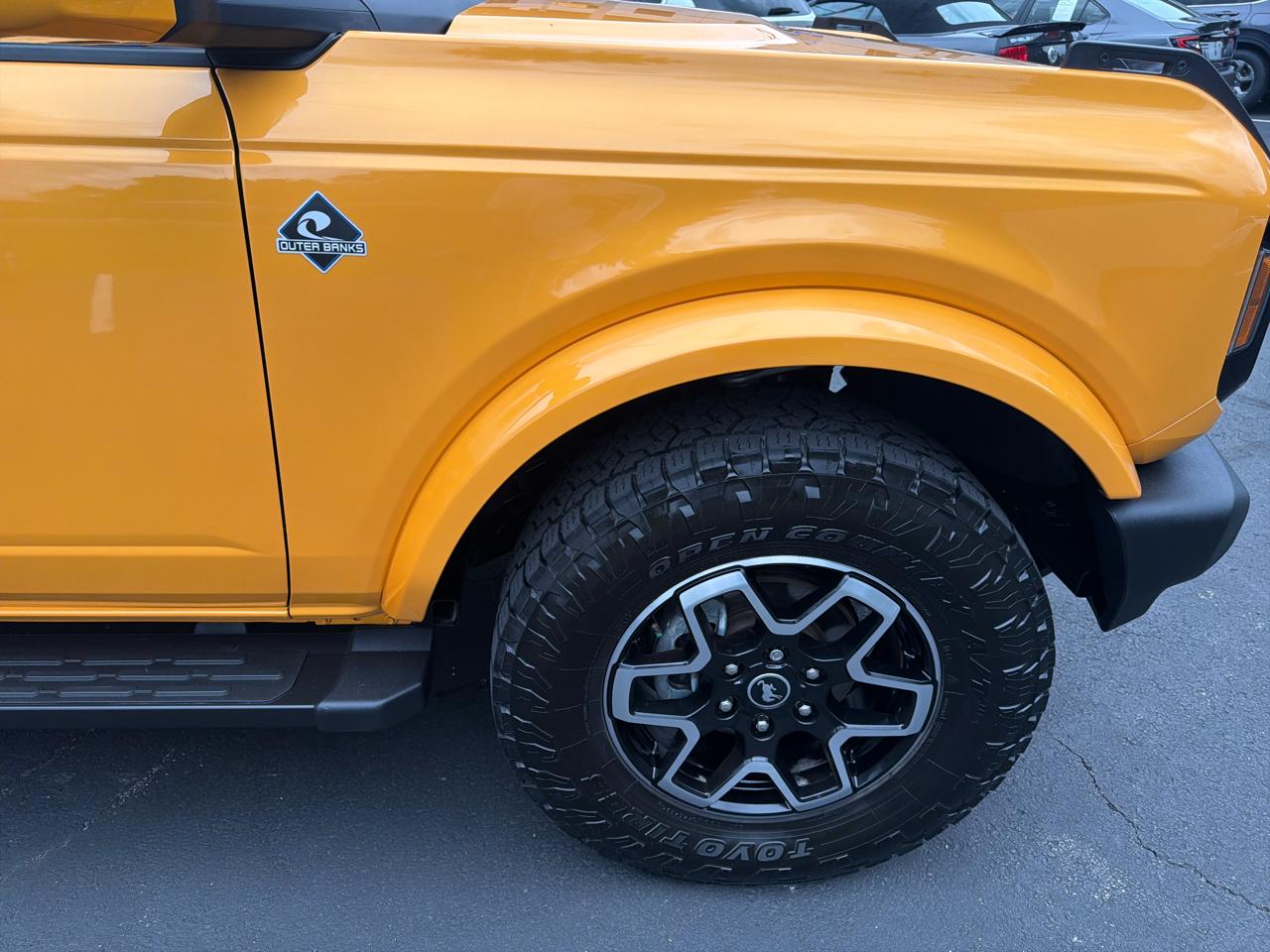 Ford Bronco Outer Banks 4-Door w/Advanced 2022