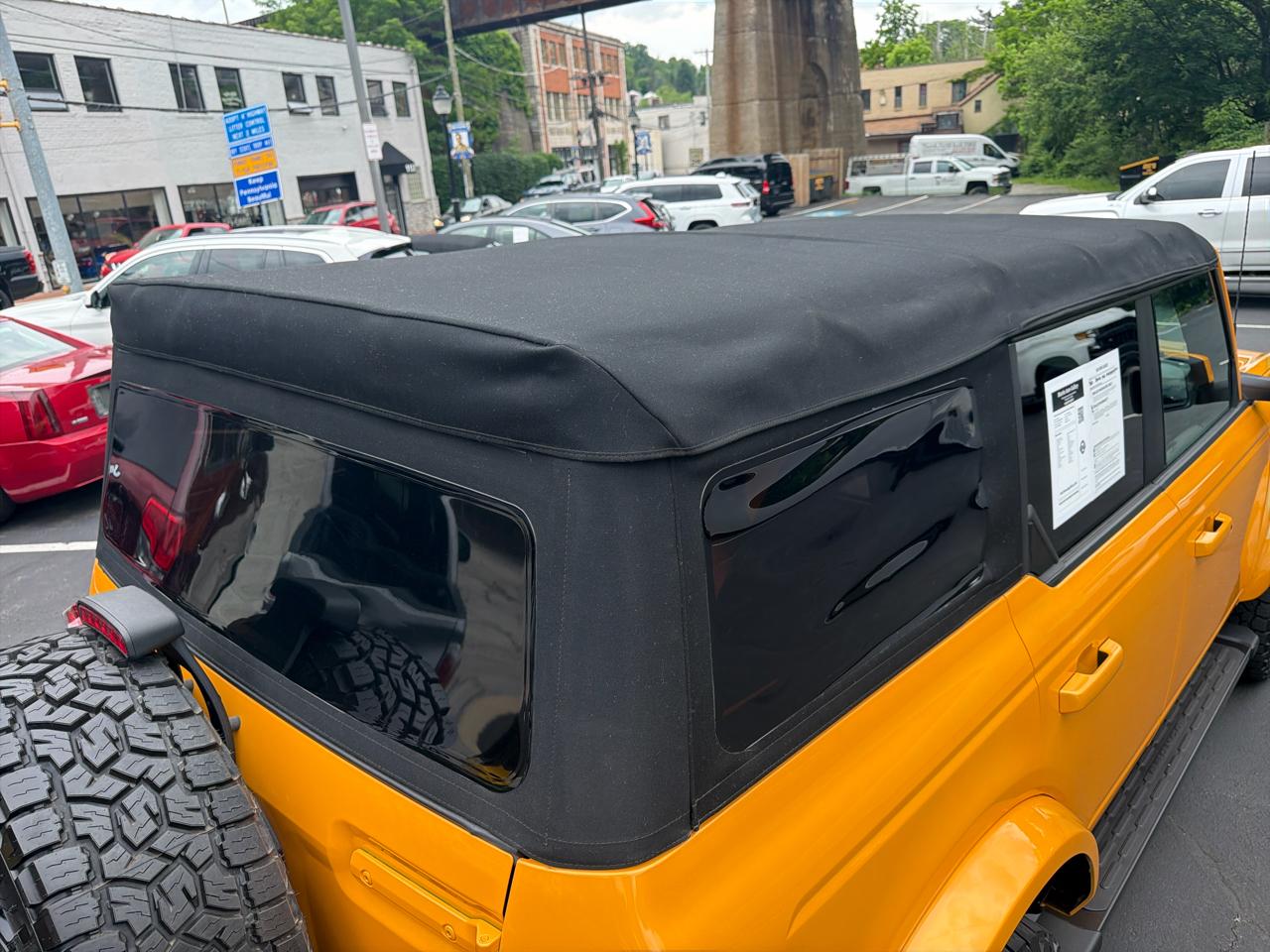 Ford Bronco Outer Banks 4-Door w/Advanced 2022