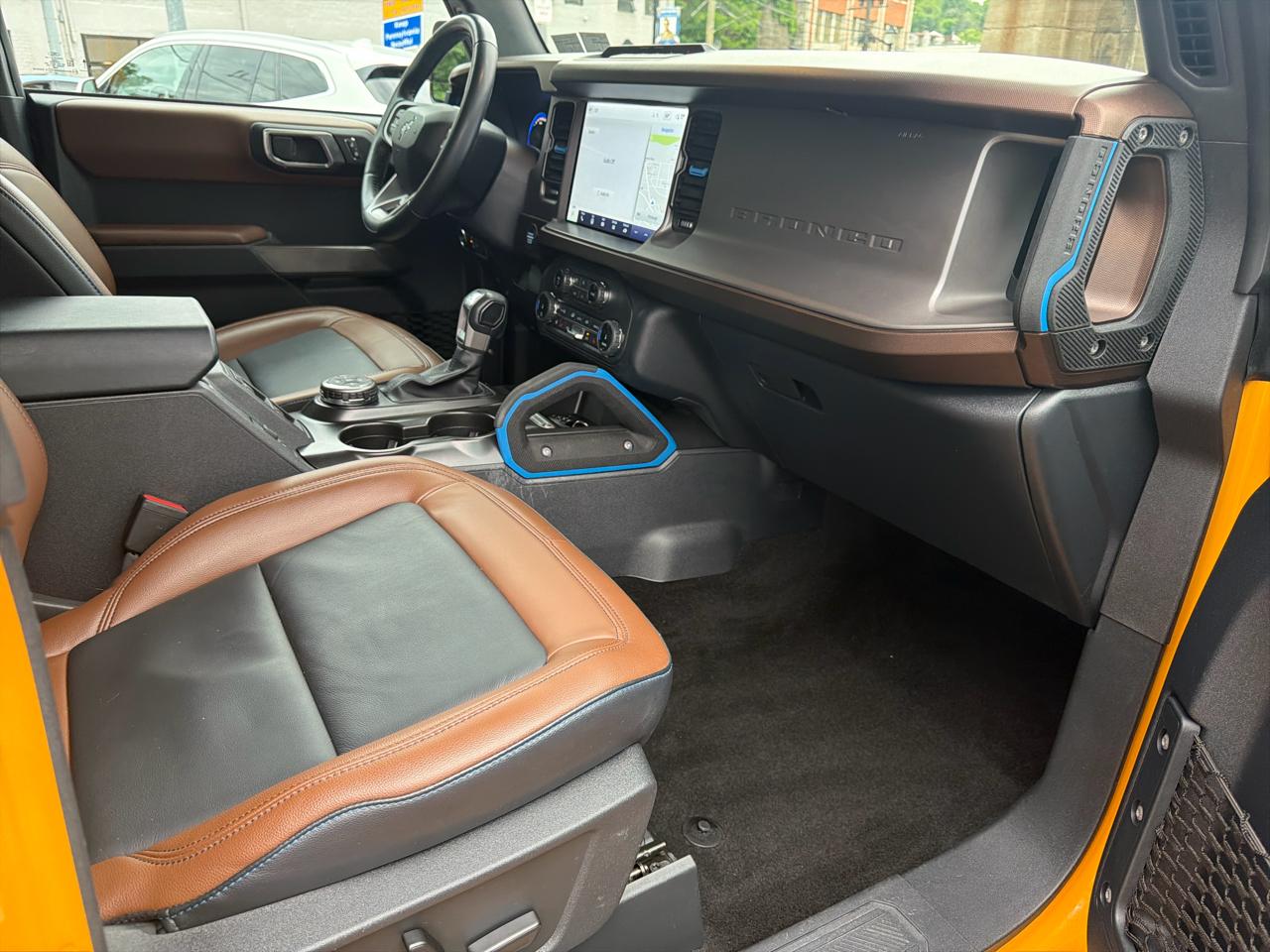 Ford Bronco Outer Banks 4-Door w/Advanced 2022