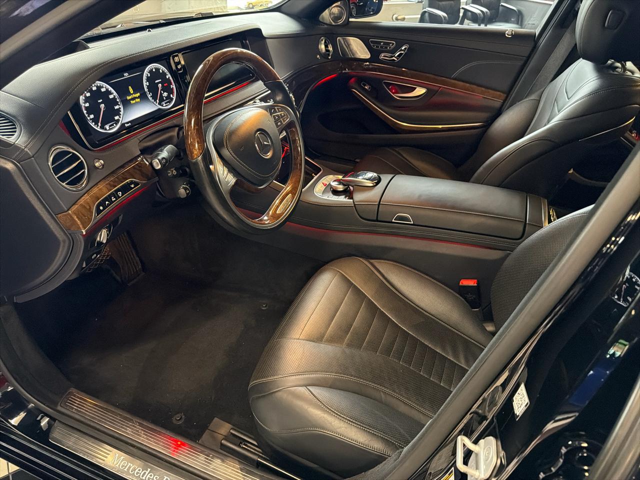 Mercedes-Benz S-Class S550 4MATIC 2015