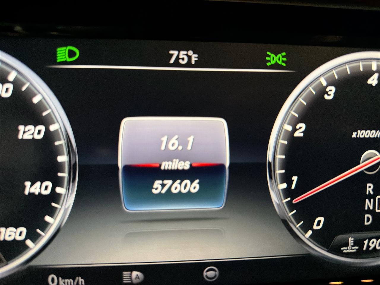 Mercedes-Benz S-Class S550 4MATIC 2015