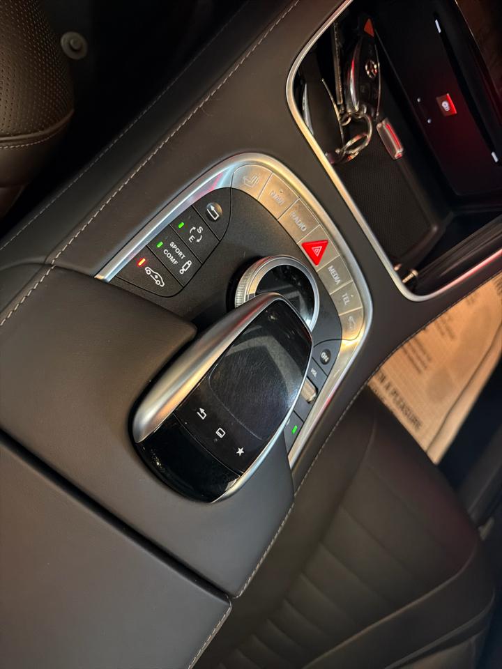 Mercedes-Benz S-Class S550 4MATIC 2015