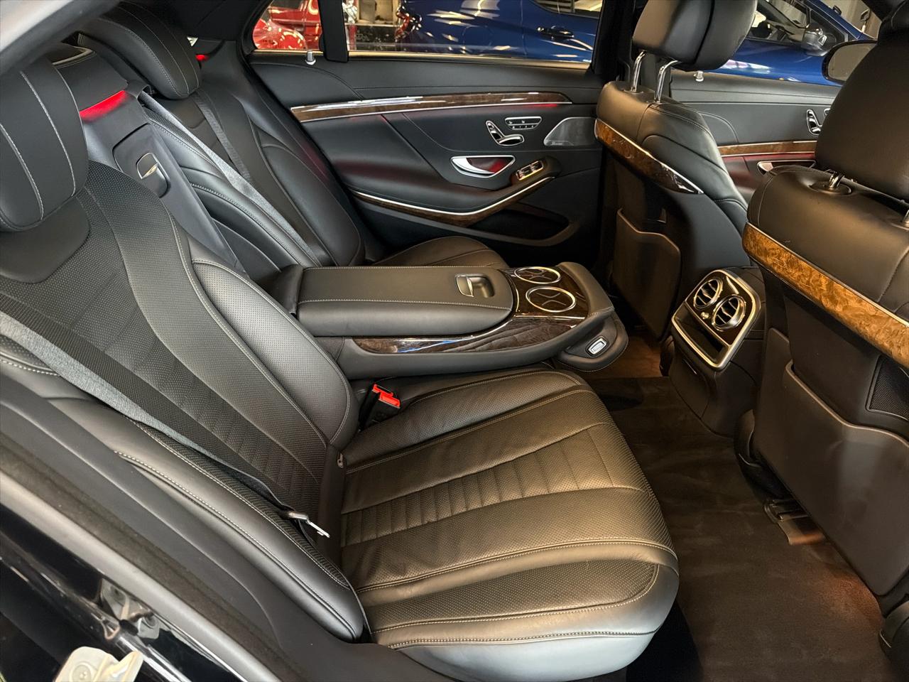 Mercedes-Benz S-Class S550 4MATIC 2015