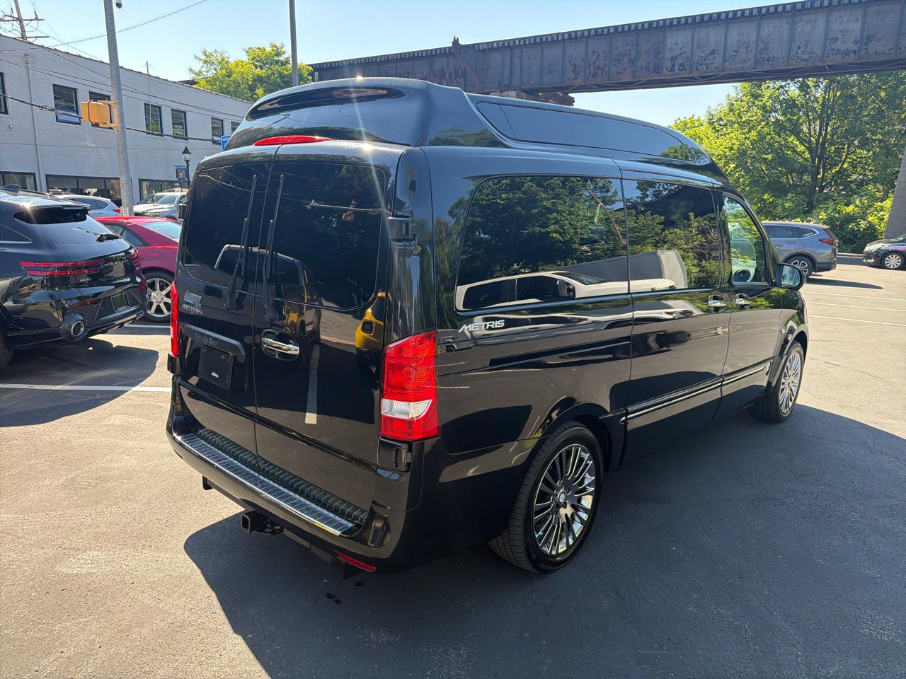 Mercedes-Benz Metris Passenger Van 2019