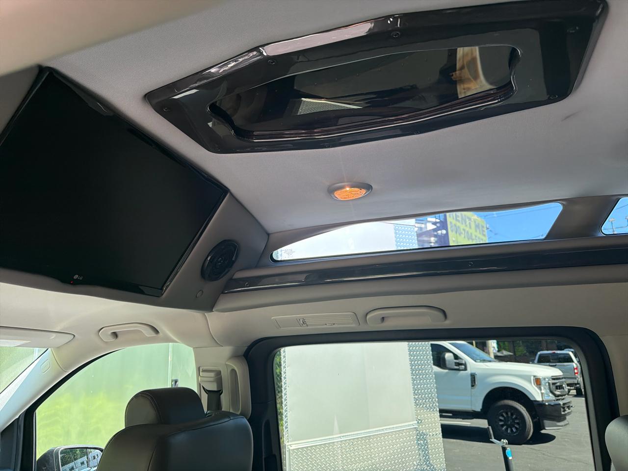 Mercedes-Benz Metris Passenger Van 2019