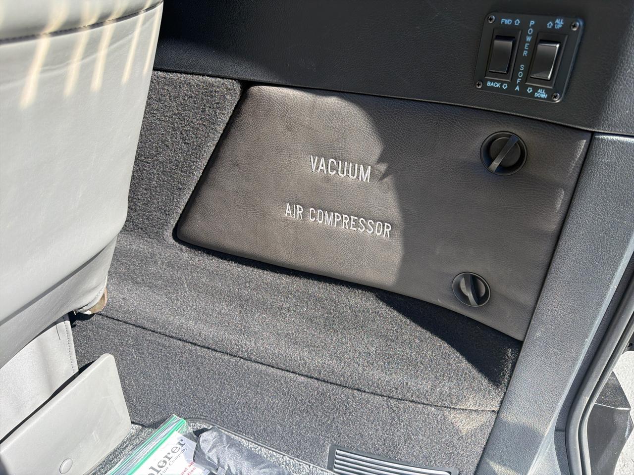 Mercedes-Benz Metris Passenger Van 2019