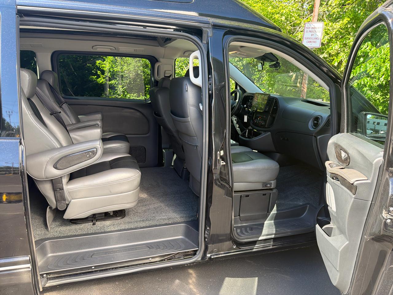 Mercedes-Benz Metris Passenger Van 2019