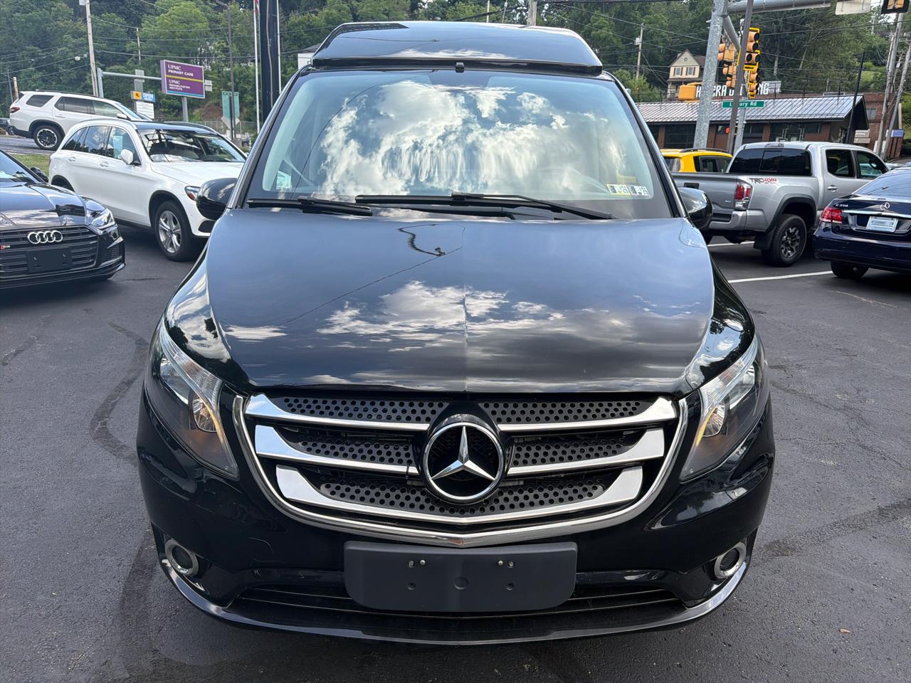 Mercedes-Benz Metris Passenger Van 2019