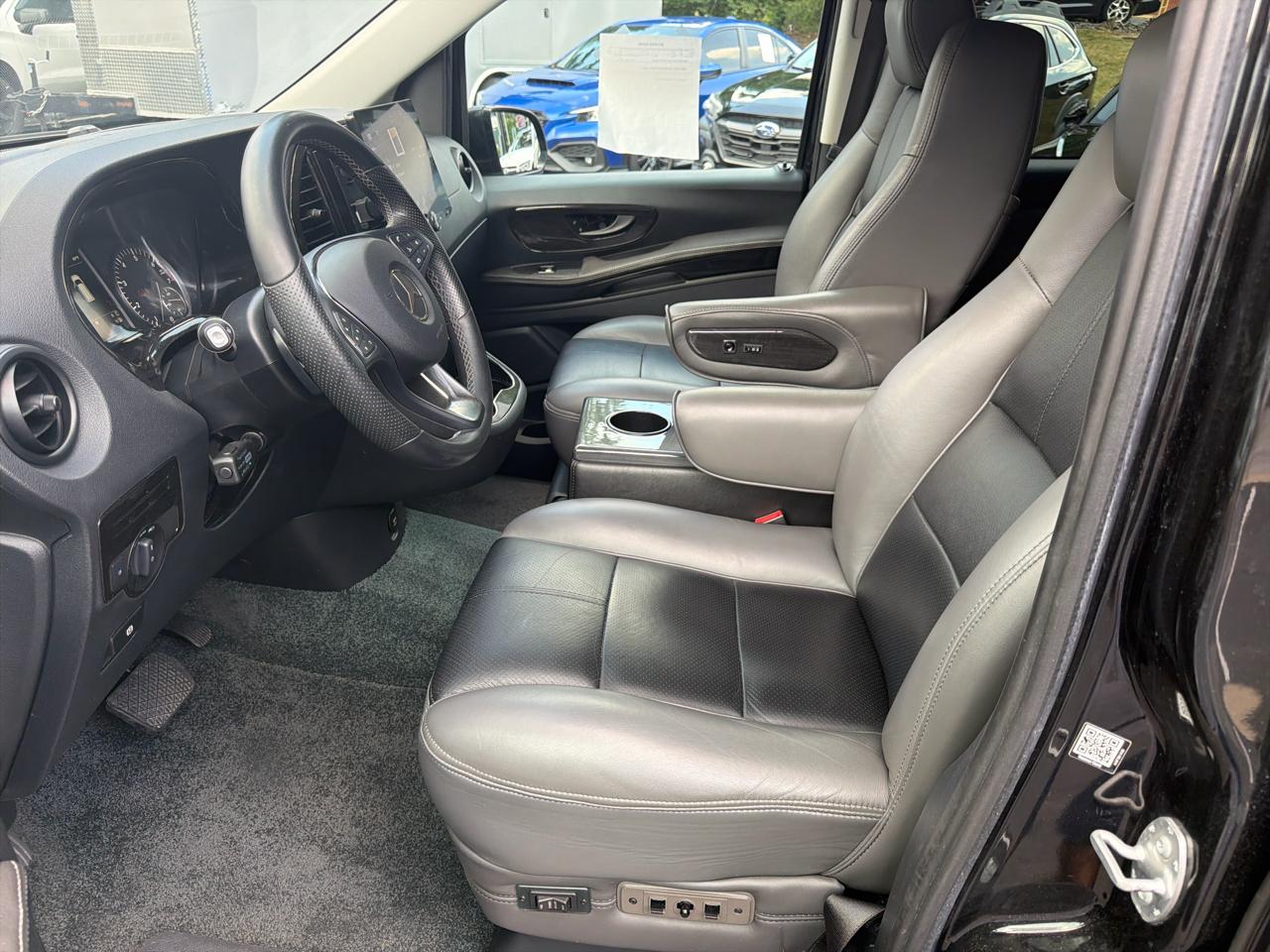 Mercedes-Benz Metris Passenger Van 2019