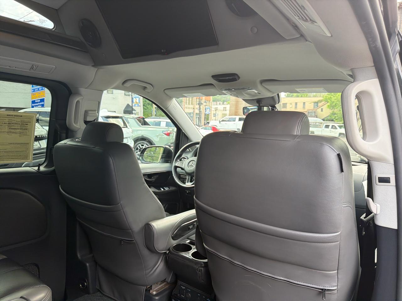 Mercedes-Benz Metris Passenger Van 2019