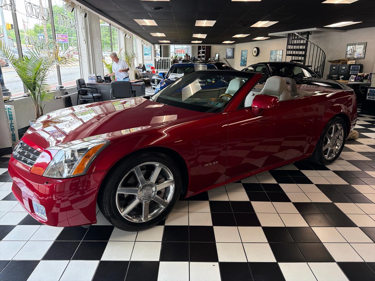 Cadillac XLR Convertible 2005