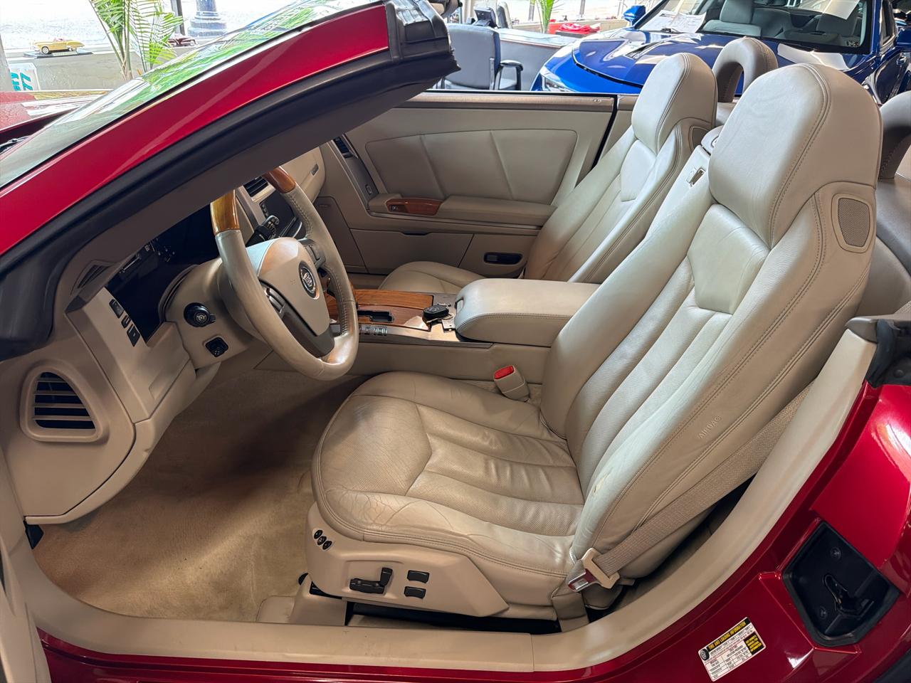 Cadillac XLR Convertible 2005