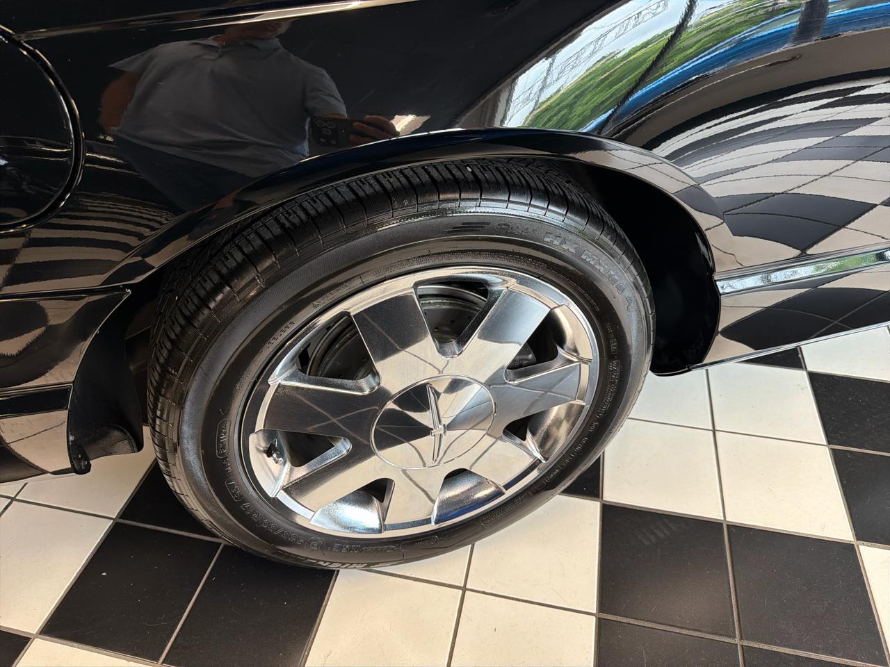 Ford Thunderbird 2dr Conv w/Hardtop Deluxe 2002