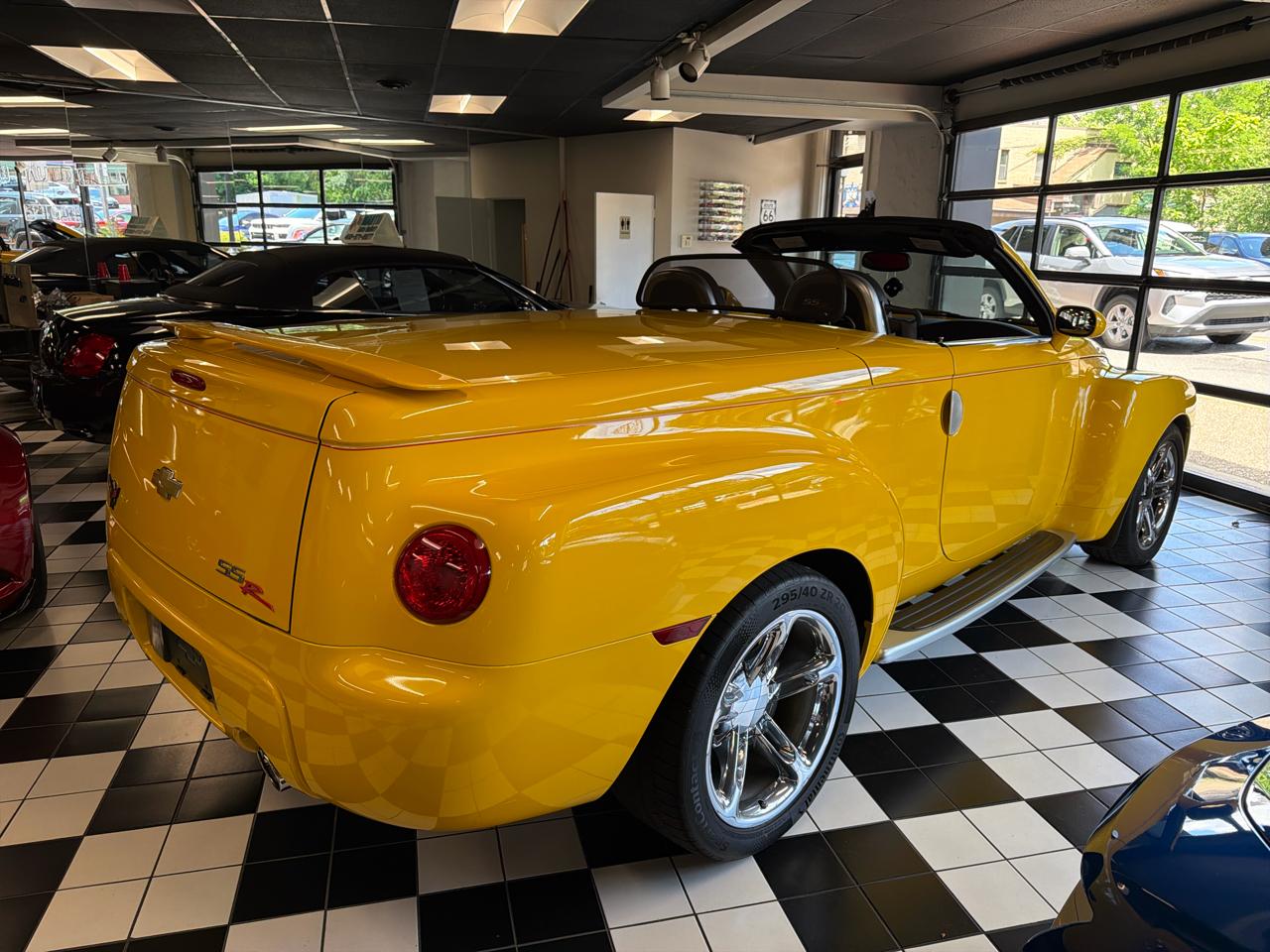 Chevrolet SSR LS 2005