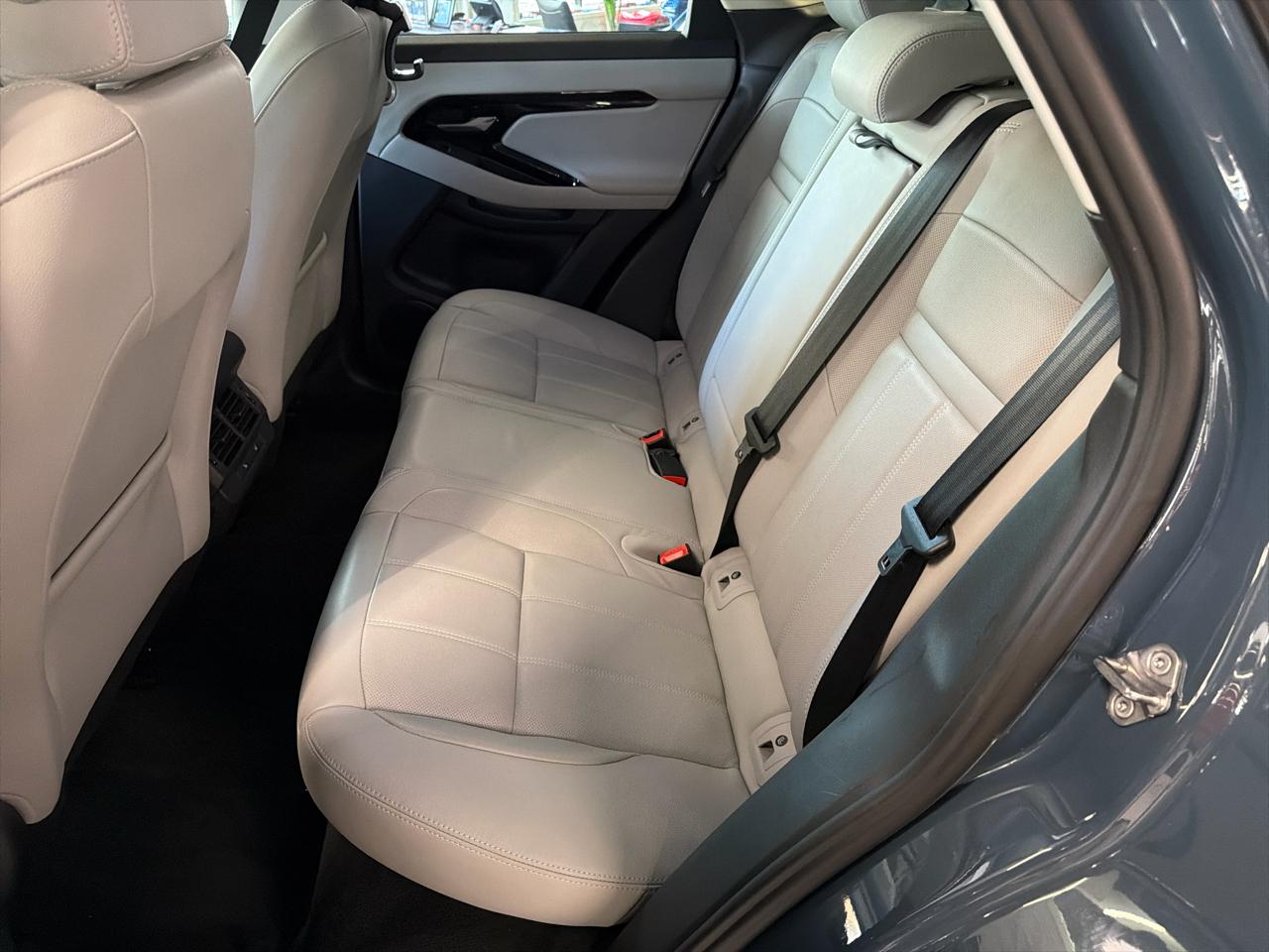 Land Rover Range Rover Evoque Core S AWD 2024