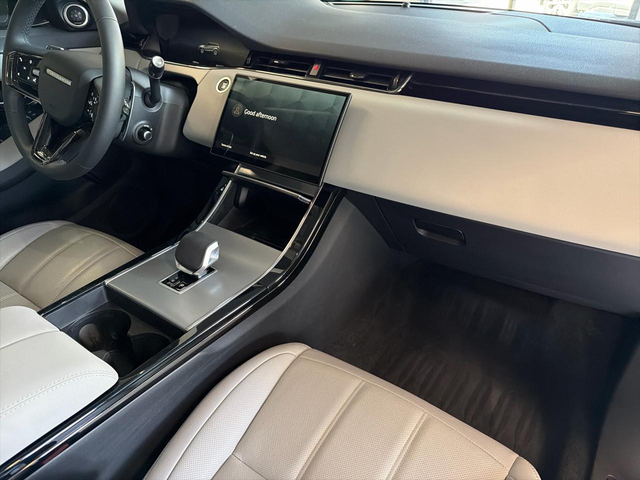Land Rover Range Rover Evoque Core S AWD 2024
