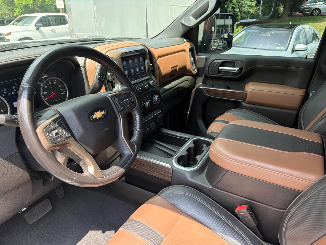 Chevrolet Silverado 2500HD High Country Crew Cab Short Box 4WD 2023