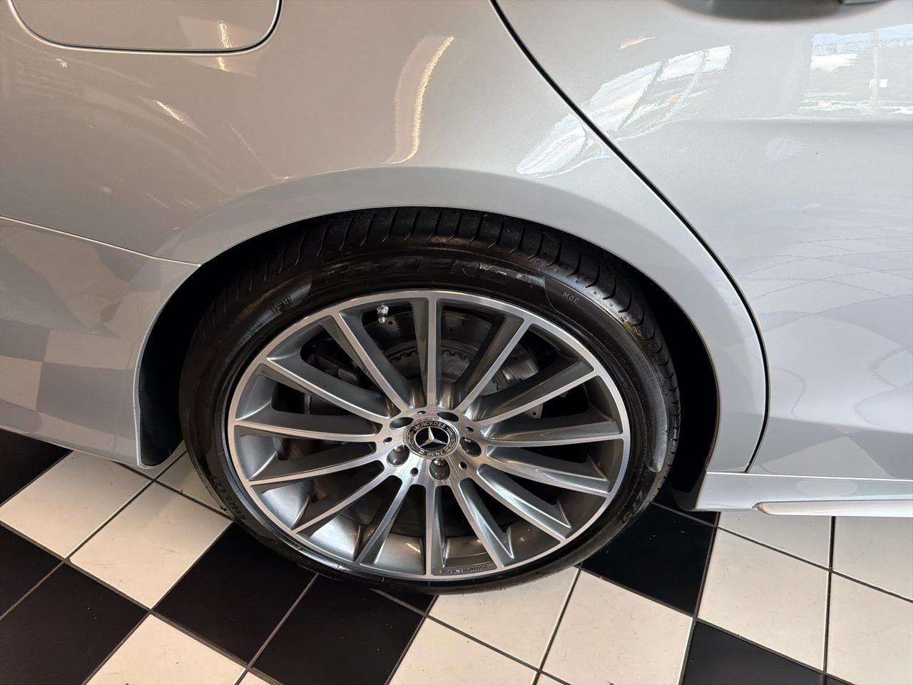 Mercedes-Benz S-Class S550 4MATIC 2017