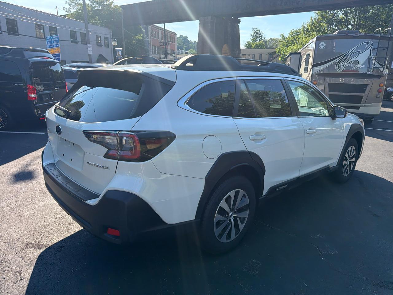 Subaru Outback Premium 2023
